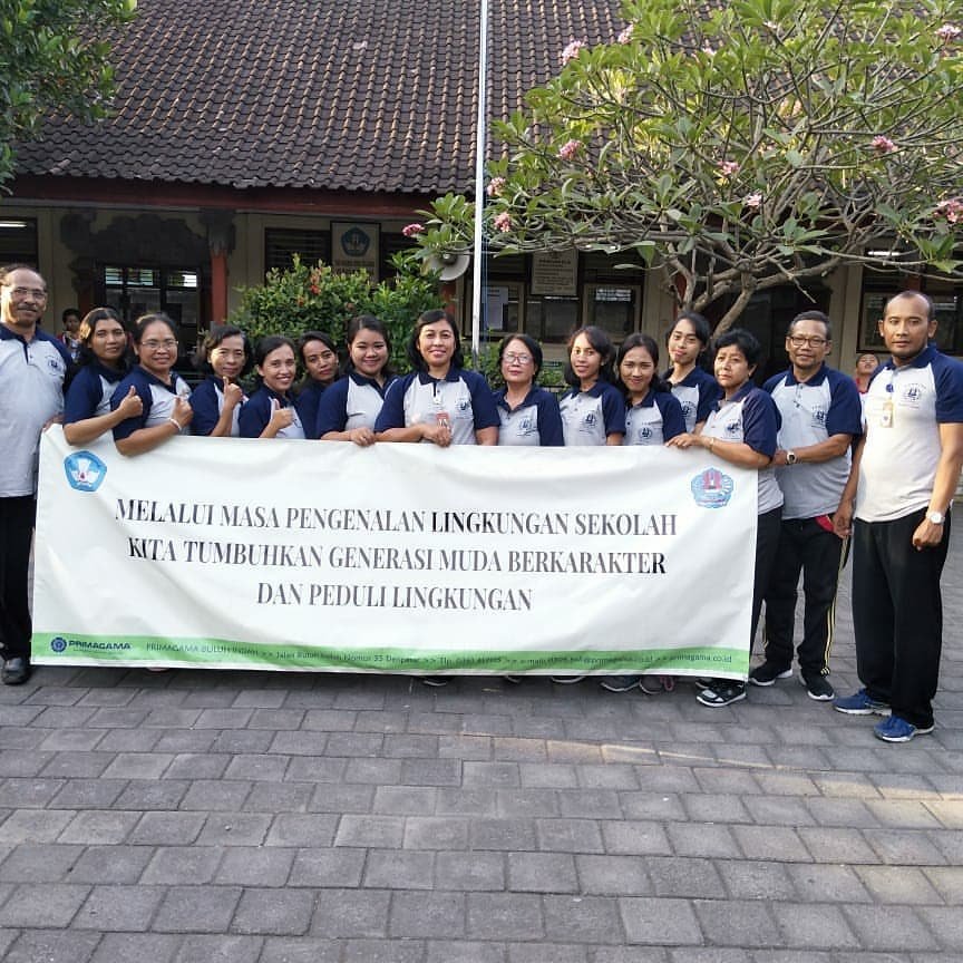 Sejarah rabu, 17 juli 2019.kebersamaan seluruh warga sekolah dalam kegiatan mpls smp negeri 13 denpasar